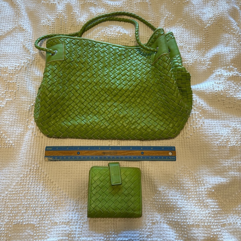 Vintage & Rare Dooney & Bourke Green Lattice Leather Shoulder Bag - Picture 7 of 9